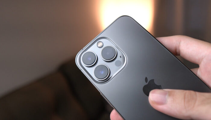 iphone купленный дешево
